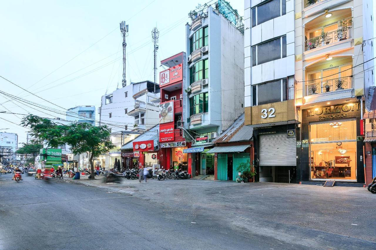 Oyo 113 Horizon Hotel Ho Chi Minh-staden Exteriör bild